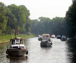Our convoy leaving Brugge bound for the coast