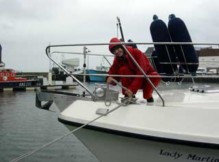 Mooring up in the rain at St Vaast