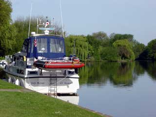 Our tree lined mooring spot at Runnymede