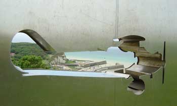 The stainless steel monument to Costes & Bellonte