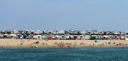 An unexpected beach resort at IJmuiden's Seaport Marina
