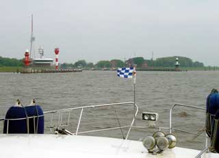N flag - "I would like to go into the lock"?