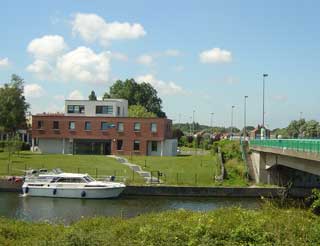 Moored at the canalside VNF office in Dunkerque to pay for our one day license