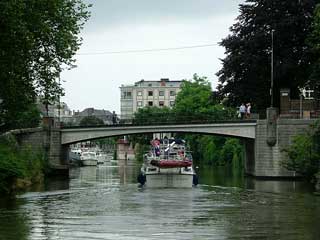 Lady Martina with mast down to pass under the 4 metre Verlorenkost bridge