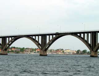 Kalvehave marina has 300 visitors spaces